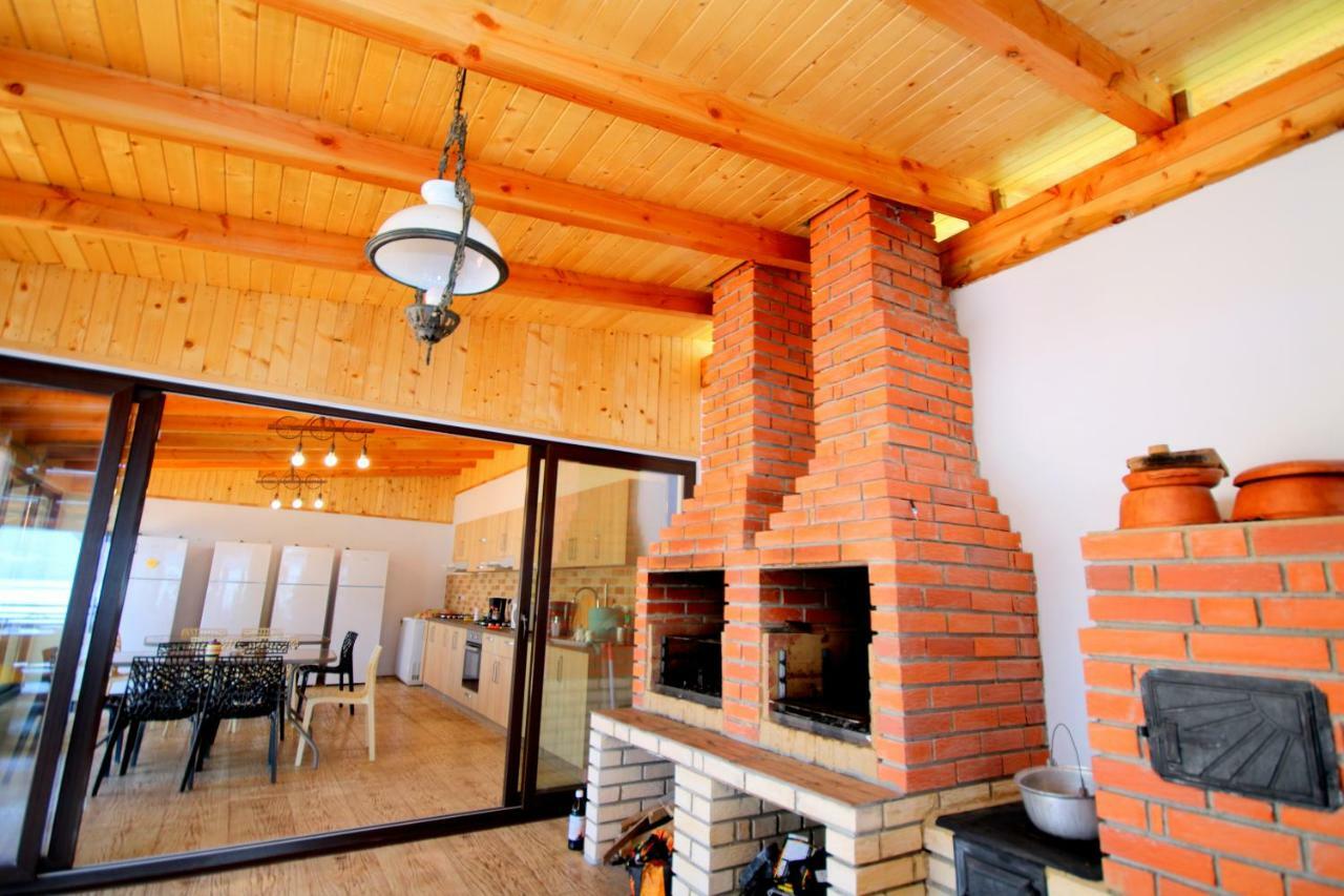 Mustaciosul Dunarii Hotel Ieşelniţa Екстериор снимка